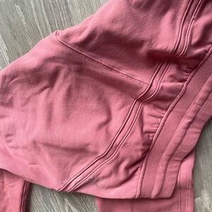 Scuba pink joggers. Lulu